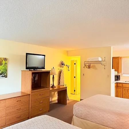 Timbers Inn And Suites Ashland Room photo