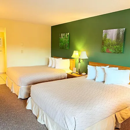 Timbers Inn And Suites Ashland Room photo