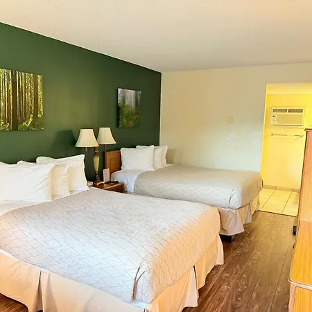 Timbers Inn And Suites Ashland Room photo