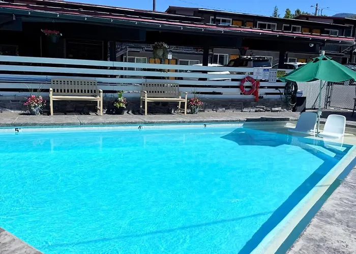 Timbers Inn And Suites